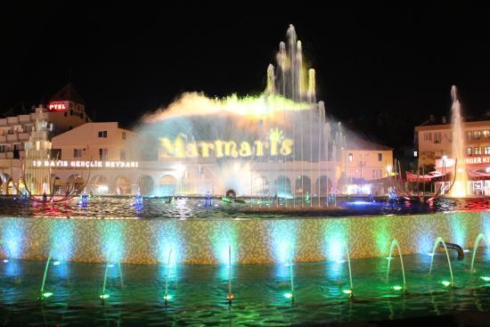 Dans Eden Fıskiyeler